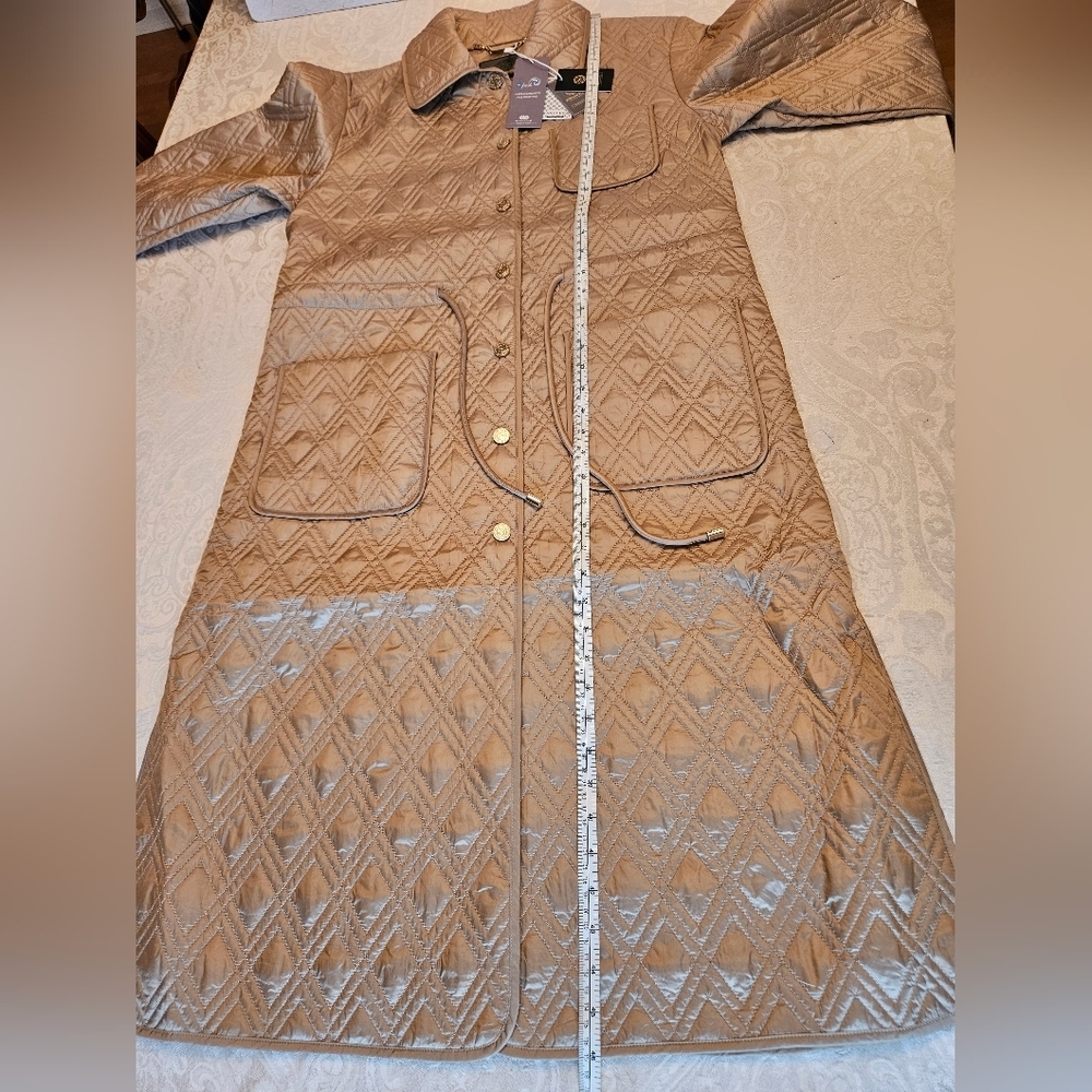 Women's Long Beige Winter Quilted Coat, Snover, NWT, Small - Picture 3 of 15